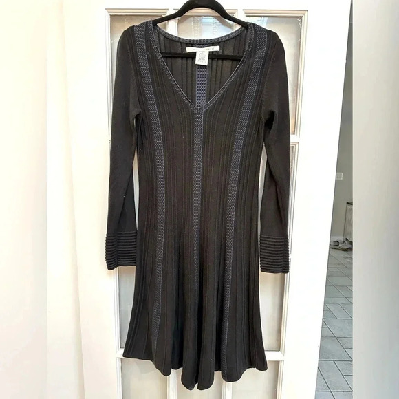 Max Studio Y2K Black With Blue Stripe Ribbed Knit Sweater Midi Dress Size M - Picture 8 of 8